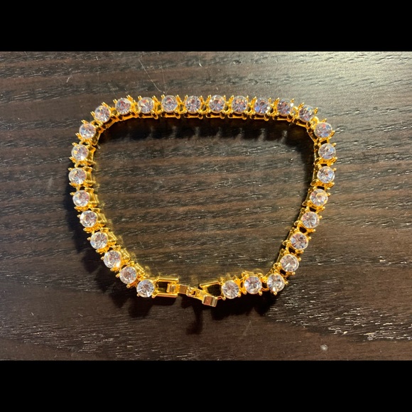 Chain - Picture 1 of 2